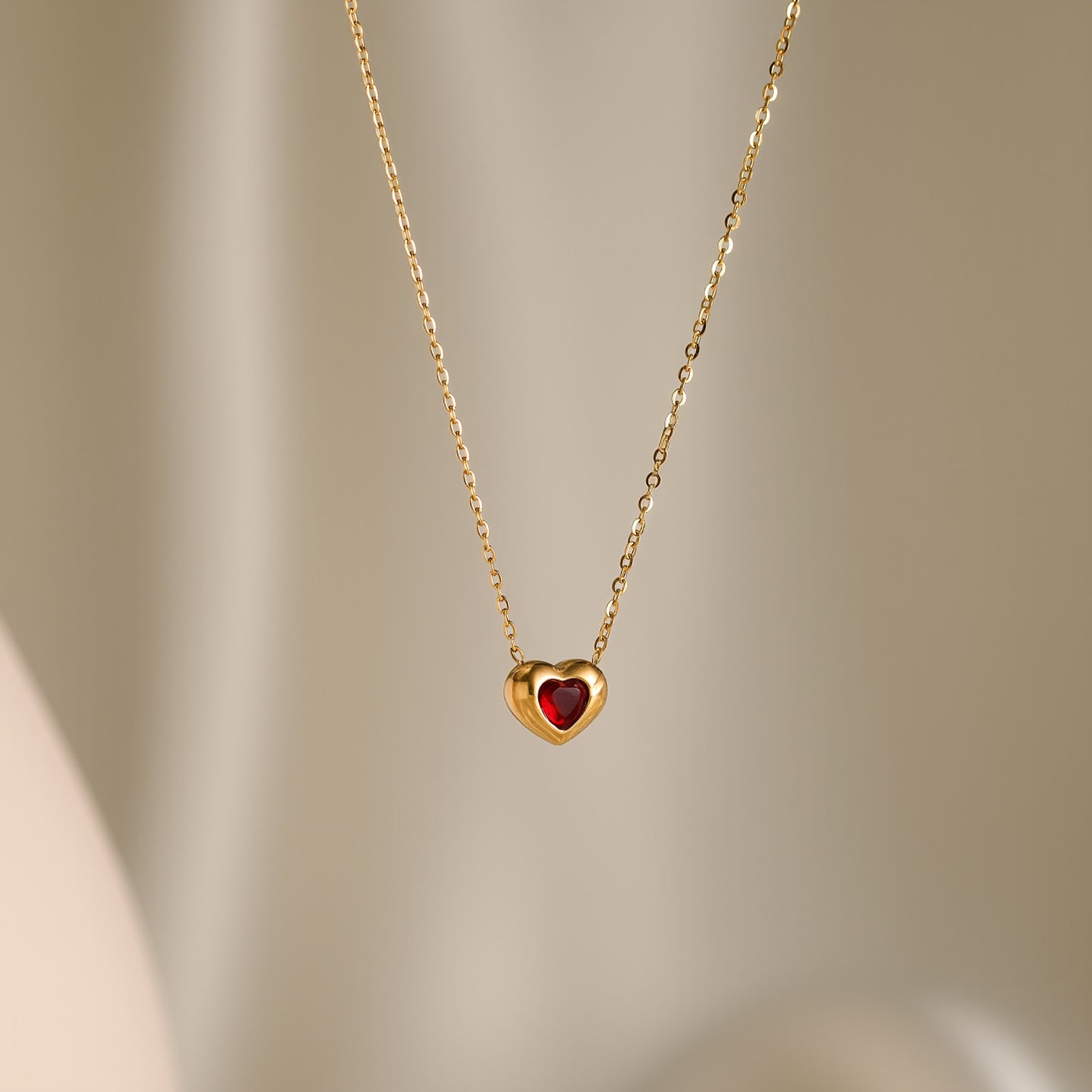 COLLAR LOVE
