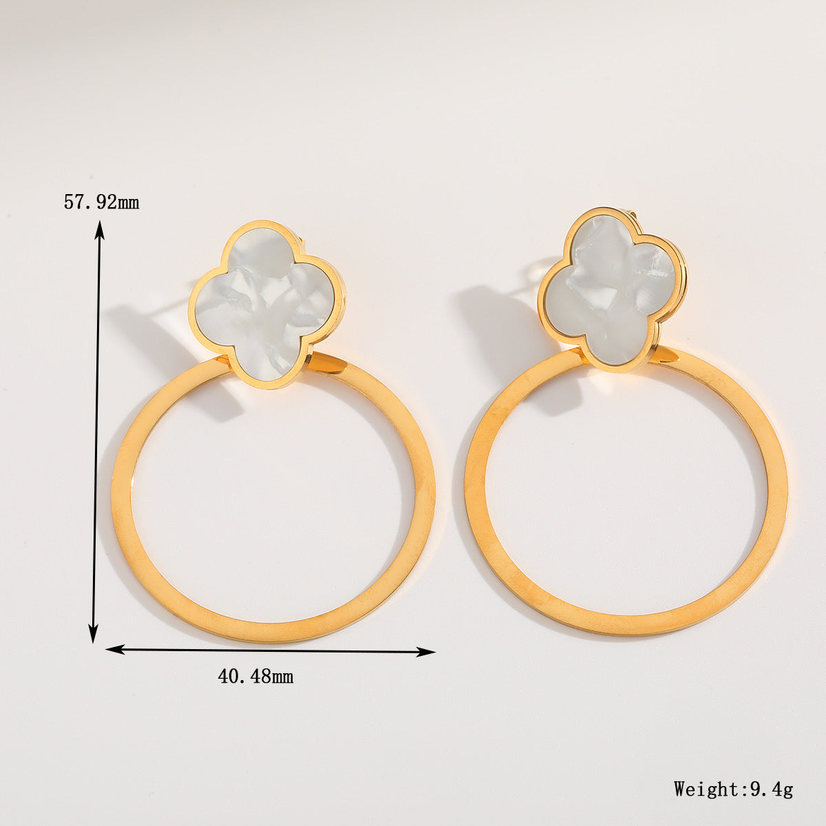 ARETES OLIVIA BLANCOS