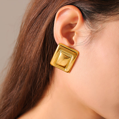 Aretes Milan