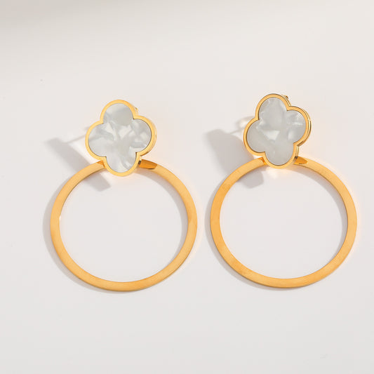 ARETES OLIVIA BLANCOS