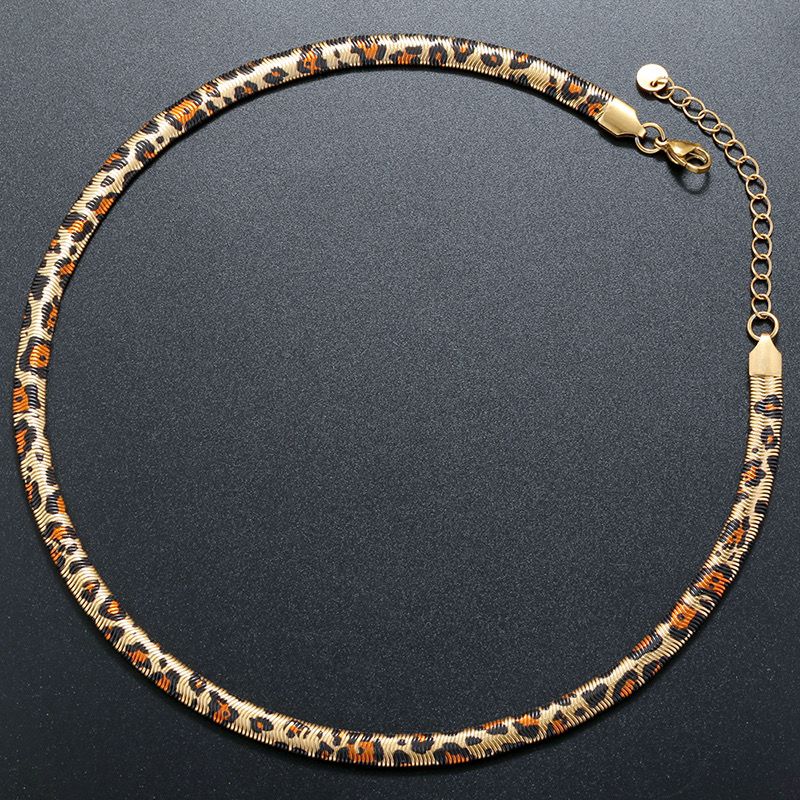 ANIMAL PRINT NECKLACE