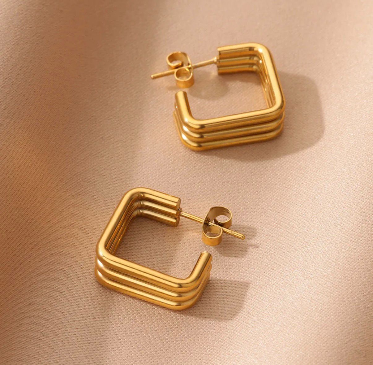 ARETES AMBAR