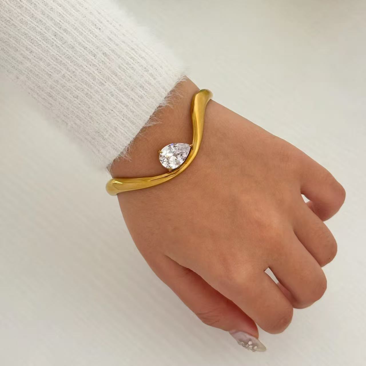 PULSERA OLA