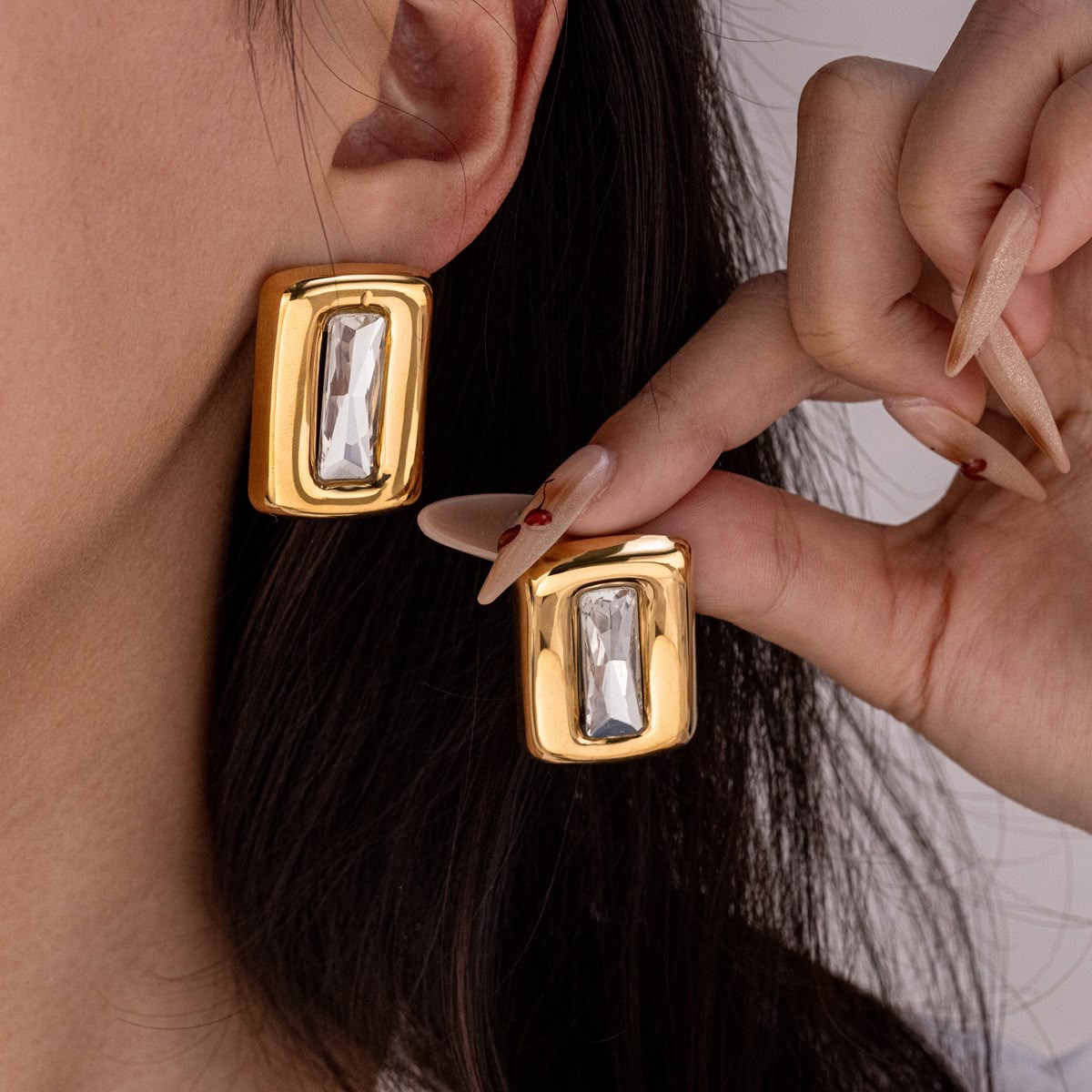 ARETES AMELIE