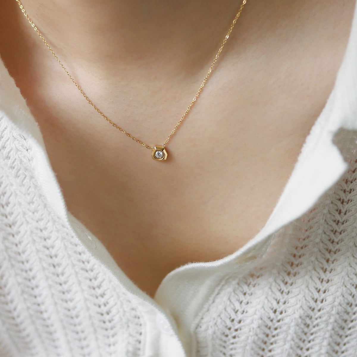 COLLAR BASIC