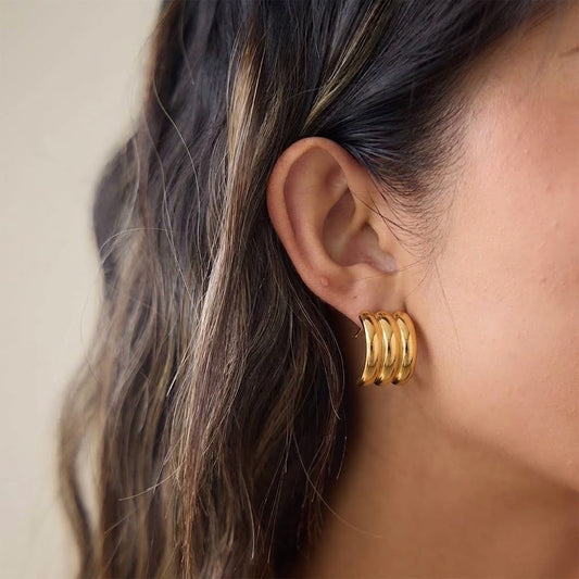 ARETES CAMILLE